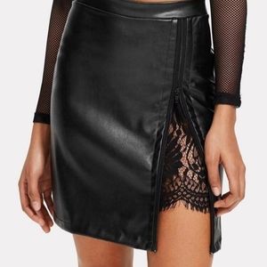 Contrast black lace skirt